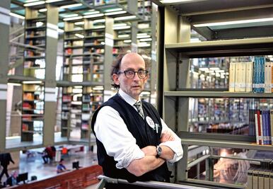 "Hay una suerte de fetichización del libro y un endiosamiento de los lectores": Daniel Goldin