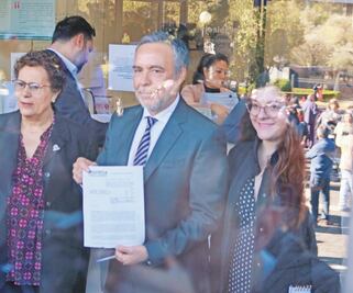 Ramírez Cuéllar, buen líder de Morena: Muñoz Ledo