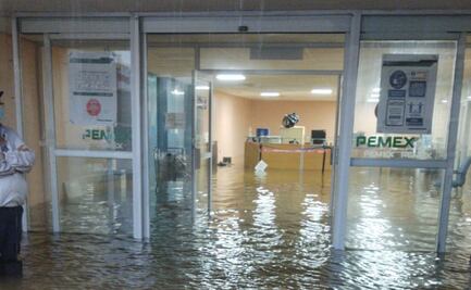 Así quedó inundado el hospital de Pemex tras lluvias en Villahermosa
