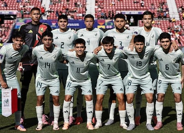 Nicolás Larcamón celebra desempeño de la Selección Mexicana Sub-20; respalda a Eduardo Arce