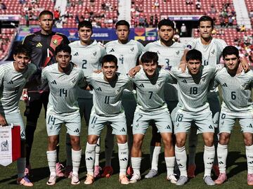 Nicolás Larcamón celebra desempeño de la Selección Mexicana Sub-20; respalda a Eduardo Arce