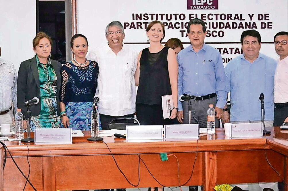 Juan Manuel Sánchez Macias, presidente de la Sala Regional Xalapa del TEPJF, participó ayer en los Diálogos sobre paridad de Género. (FOTO: CORTESÍA DEL INSTITUTO ELECTORAL DE TABASCO)