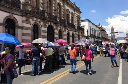 CNTE toma sede del Congreso en Michoacán 