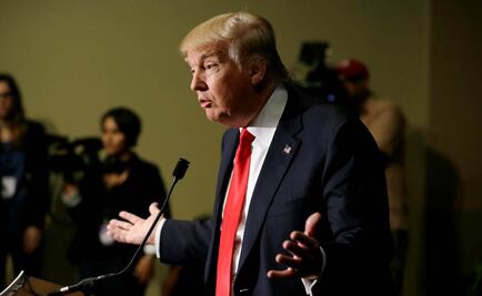 Trump dice que Jorge Ramos actuó como "desquiciado"