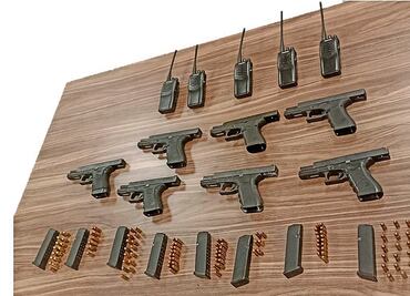 Desmantelan célula delictiva; había servidores públicos