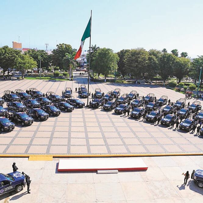 La administración del gobernador, Quirino Ordaz Coppel, ha entregado más de 271 nuevas patrullas, además de 50 motopatrullas. ESPECIAL