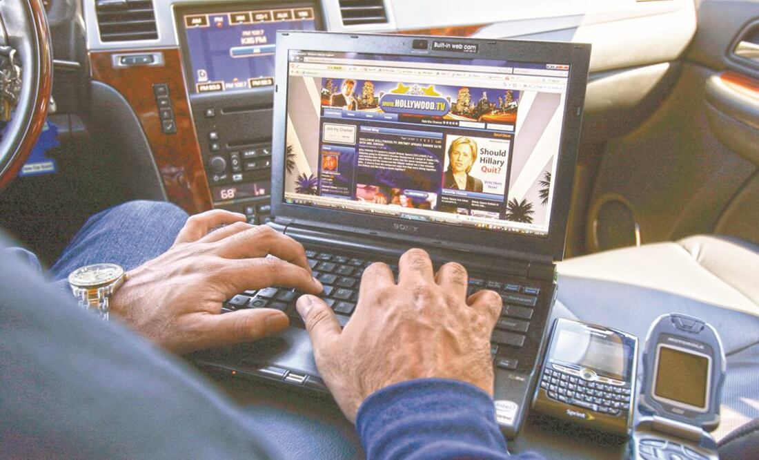 Uno de los fraudes conocido como catfishing se basa en el engaño realizado por un individuo que crea un perfil falso en redes para conocer a terceros, y que normalmente va dirigido a víctimas específicas; puede tener distintos fines. ARCHIVO AP