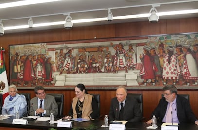 Crónica. La balada del caldo de pollo, versión Monreal