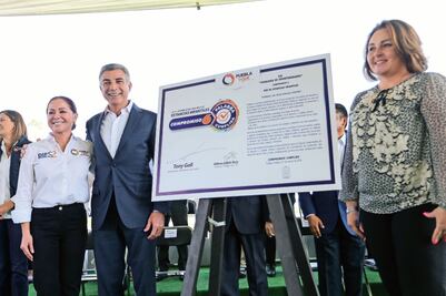 Entregan en Puebla apoyos en la Mixteca por 17 mdp