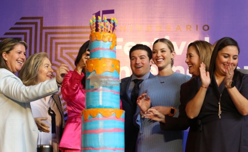 Samuel García presenta la agenda cultural del Festival Internacional Santa Lucía 2022