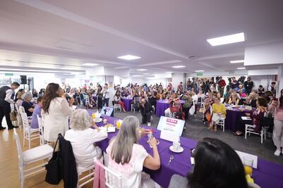 Clara Brugada expone propuestas para fomentar el crecimiento económico y el turismo