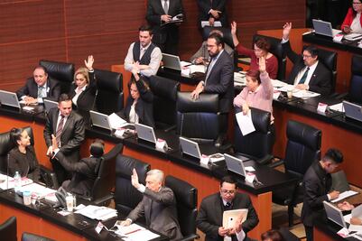 Senadoras presentan iniciativa a favor de trabajadoras domésticas