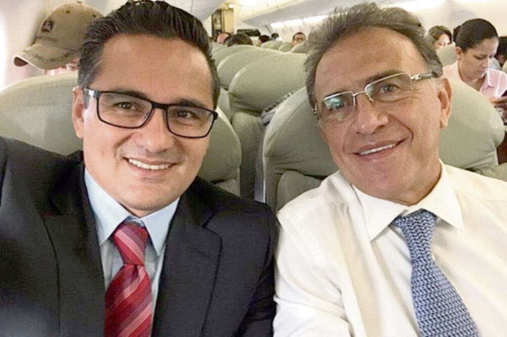Jorge Winckler Ortiz y Miguel Ángel Yunes Linares (MIGUEL CARMONA. EL UNIVERSAL)