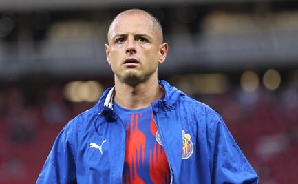 Javier 'Chicharito' Hernández volvió a lesionarse y no viajará con Chivas para enfrentar al Cruz Azul