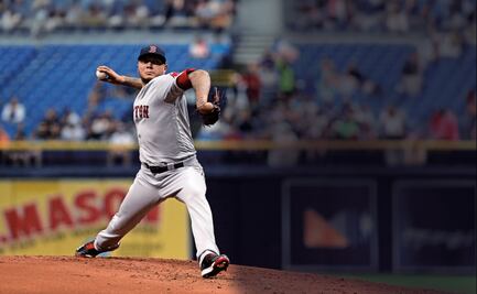 Héctor Velázquez, el expitcher mexicano que soñaba jugar en Grandes Ligas; fue campeón con Boston