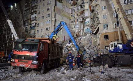 Sube a 22 la cifra de muertos por explosión de gas en edificio de Rusia