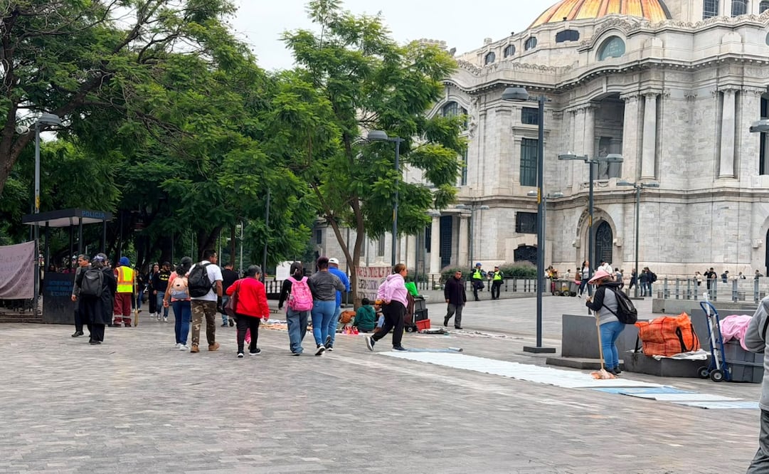 Alameda Central amanece sin bloqueos de ambulantes; comerciantes respetan días de descanso. Foto: Ordaz Díaz