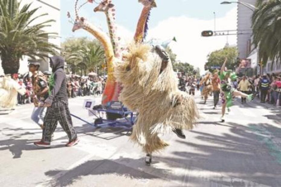 Desfile de alebrijes maravilla a los capitalinos 