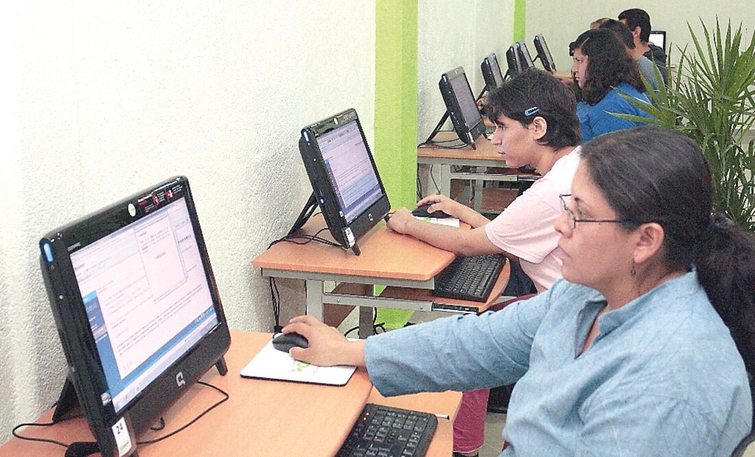 Aumentar la participación de mujeres en las TIC tendría un impacto económico de 53 mil millones de pesos para México. ARCHIVO. EL UNIVERSAL