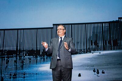 Marcelo Ebrard: Buscará  implementar “muro cibernético”