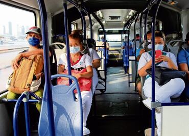 ¿Usas transporte público? Aquí los factores que aumentan el riesgo de contagio de Covid-19