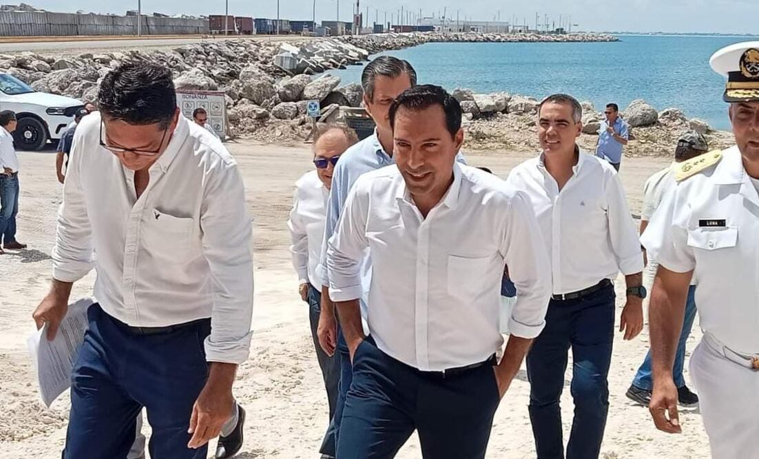 Este martes, Mauricio Vila encabeza su último acto oficial como gobernador de Yucatán. (Foto: especial)