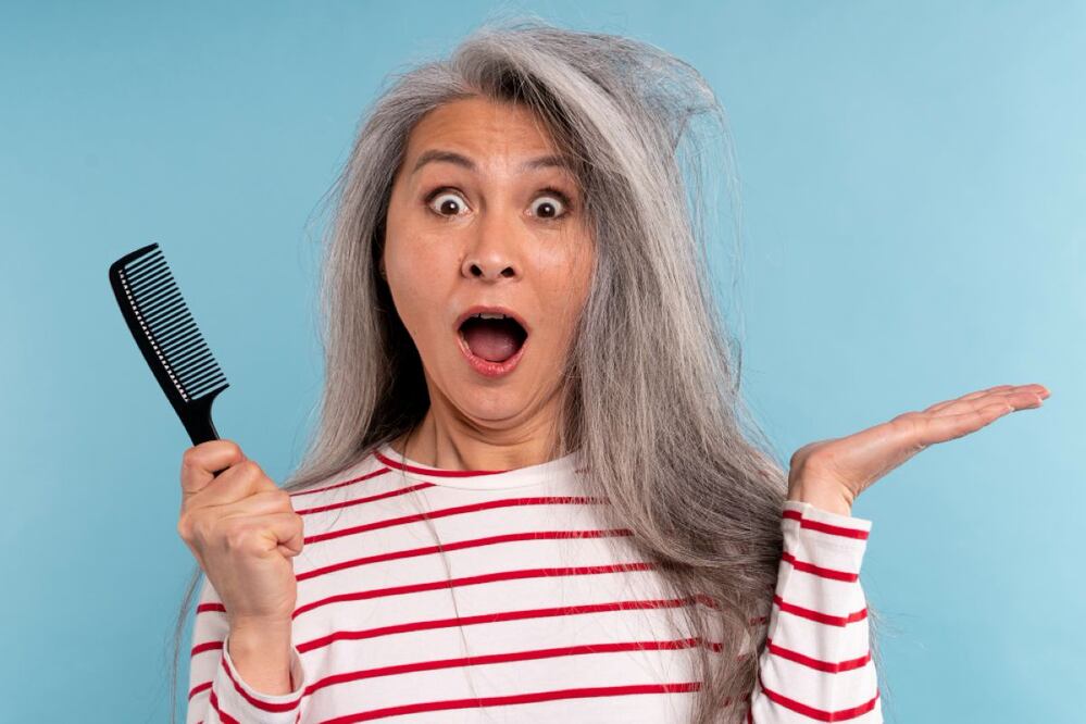 La textura más porosa de las canas exige productos nutritivos y no agresivos. Foto: Freepik