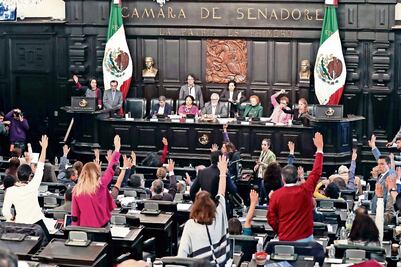 Se atora inclusión de renta básica en la Carta Magna