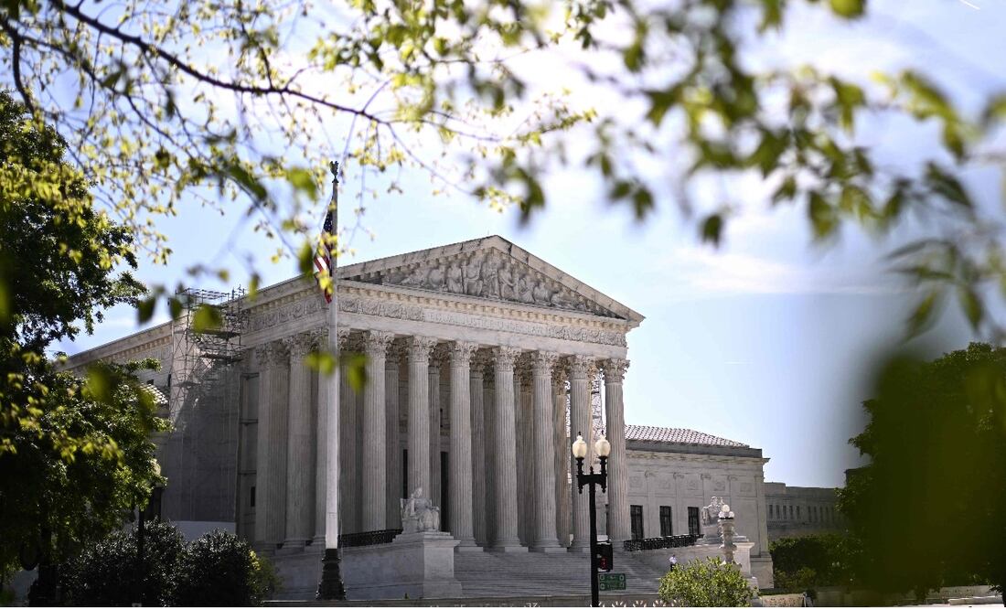 La Corte Suprema de Estados Unidos pospuso temporalmente el plazo ordenado por un tribunal que requiere que la administración Trump pague casi 2 mil millones de dólares en  ayuda exterior. (26/02/25) Foto: AFP/Archivo