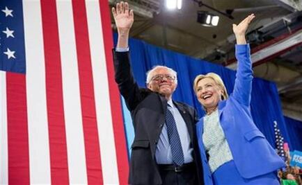 Clinton receives long-awaited endorsement from Sanders