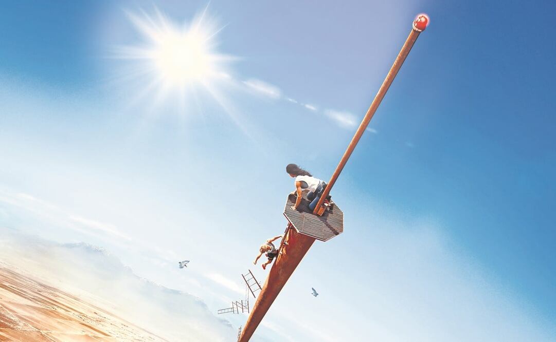 En el filme, la escalera de la torre colapsa.