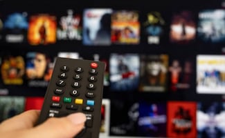 Acuerdo Netflix-Warner Bros perfila un coloso del "streaming", pero afronta obstáculos