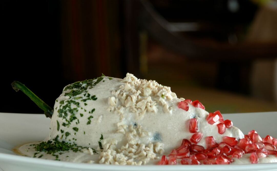 Inicia temporada de chiles en nogada 