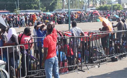 Migrantes insisten en bloqueos para presionar al INM