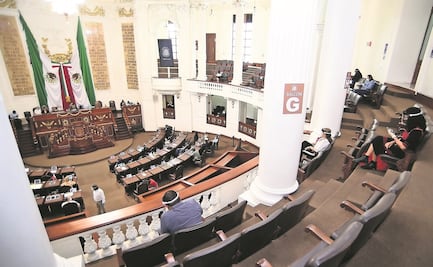 Congreso de la CDMX adeuda 1.3 millones por tóneres