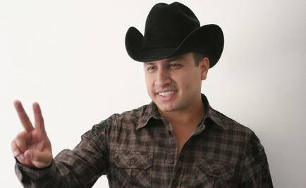 Cancelan presentación de Julión Álvarez en Culiacán