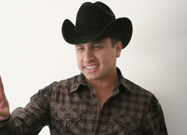 Cancelan presentación de Julión Álvarez en Culiacán