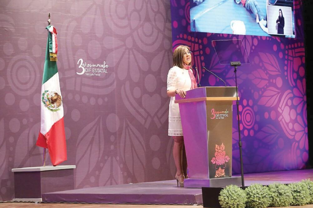 La presidenta del DIF estatal, Lorena Valle Rodríguez, indicó que 46 menores de edad fueron integrados a una familia.