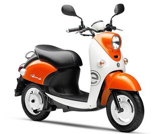  Honda y Yamaha probarán programa de transporte público en motos eléctricas