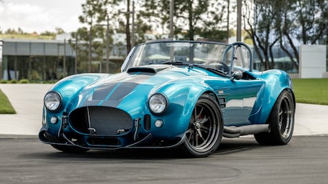 La réplica del Shelby Cobra, sin motor, que vale 79 mil dólares