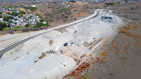 Se olvida AMLO de puente