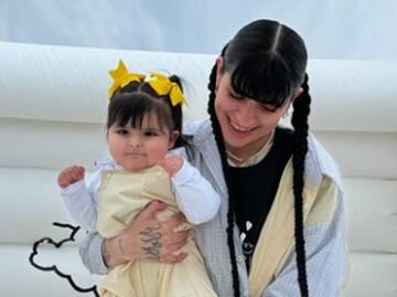 Cazzu dedica emotivo mensaje a su hija Inti y comparte foto inédita