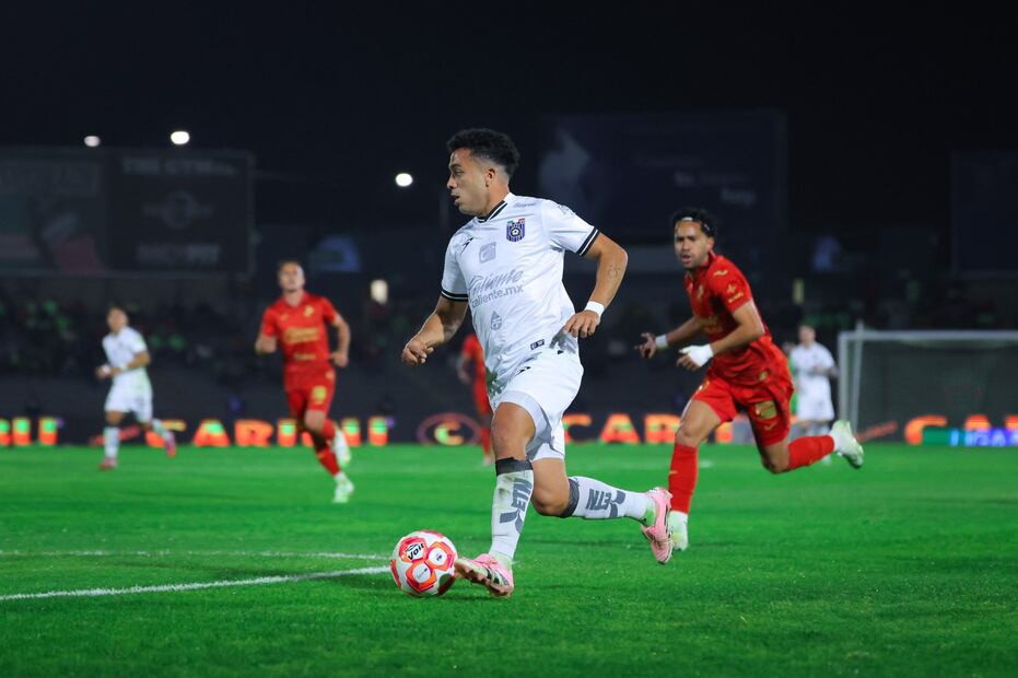 Juárez y Querétaro en la Jornada 17 del Apertura 2025 - Foto: @Club_Queretaro en X