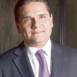 Gobernador de Michoacán le entra al reggaetón