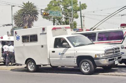 Piden ir en contra de las ambulancias "patito"