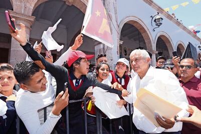 El cambio se dará aunque empresarios no quieran: AMLO