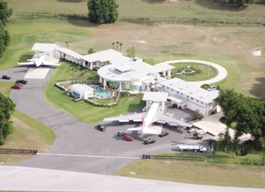 Aviones fabulosos de famosos