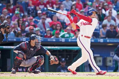 Phillies fortalece líneas para crecer
