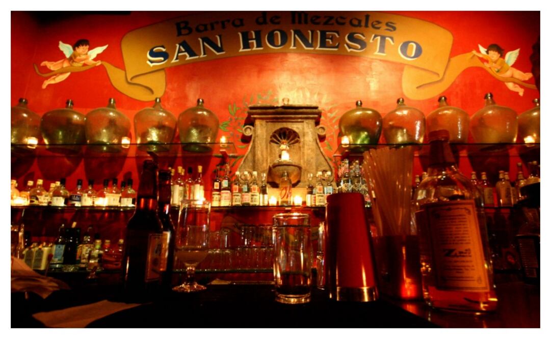 Degustarás de una variedad de Mezcales y conocerás el origen de esta bebida. (Foto: www.turibus.com.mx)