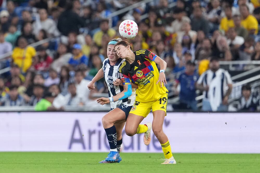 América y Monterrey durante los Cuartos de Final del Apertura 2025 en la Liga MX Femenil - Foto: Imago7